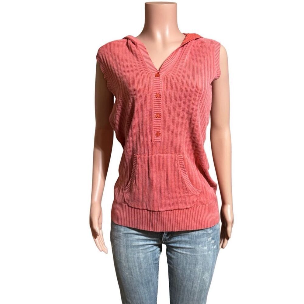 Pulp Sleeveless hooded pull over primrose top with pockets L